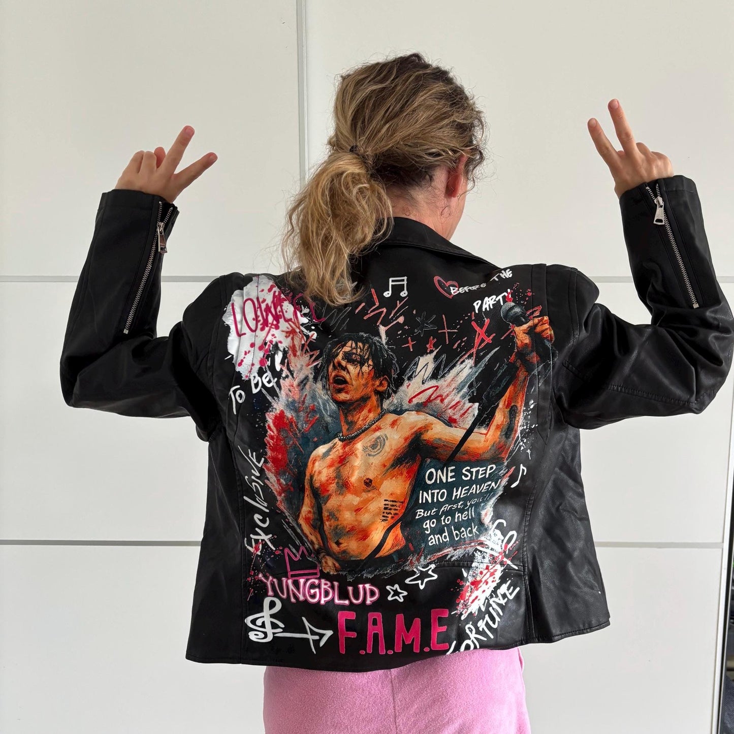 Custom Painted Portrait Jacket β Hand Painted Leather Jacket β Personalized Rock Star Art Jacket β Unique Concert Outfit β Custom Gift