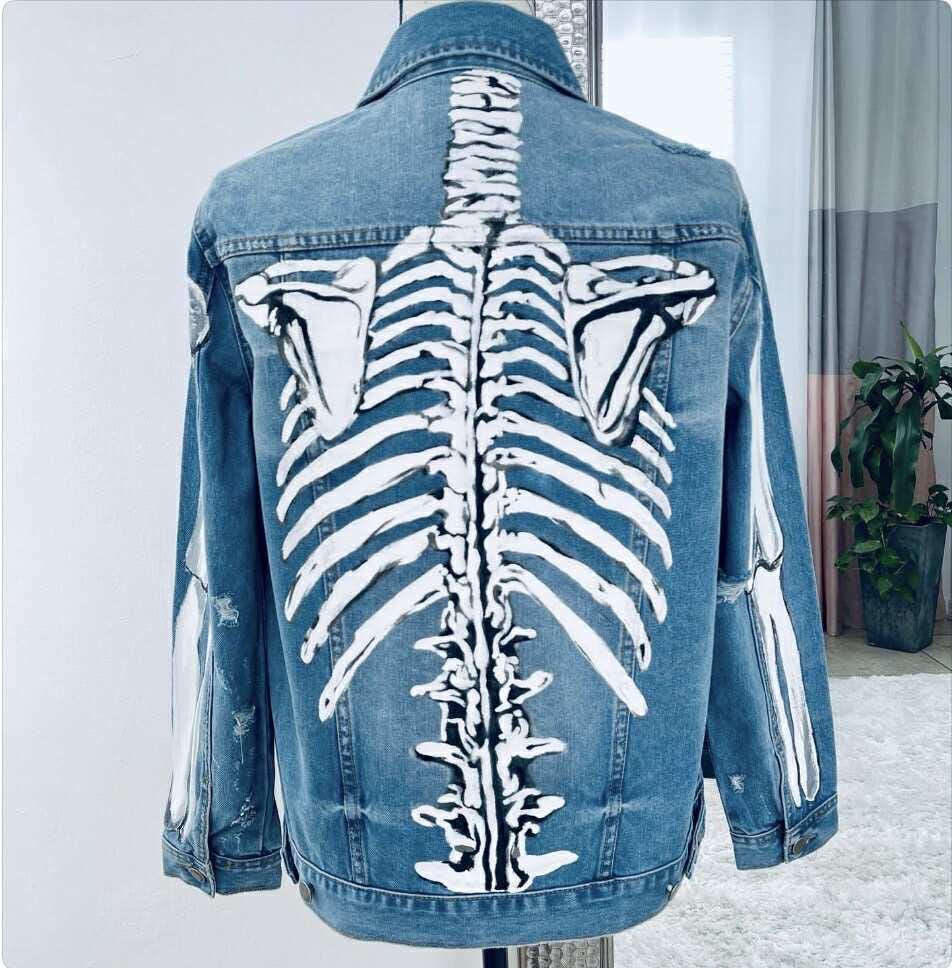Halloween Gift – Skeleton Hand-Painted Denim Jacket | Oversized Spooky Outfit, Unique Gothic Streetwear Costume