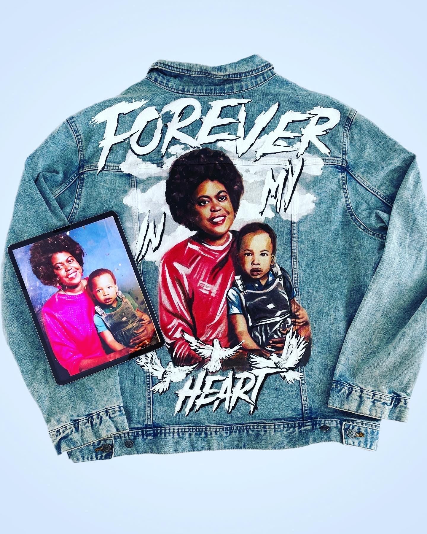 Custom Painted Denim Jacket for Mom – Personalized Mother’s Day Gift – Hand-Painted Portrait Jacket – One-of-a-Kind Fashion