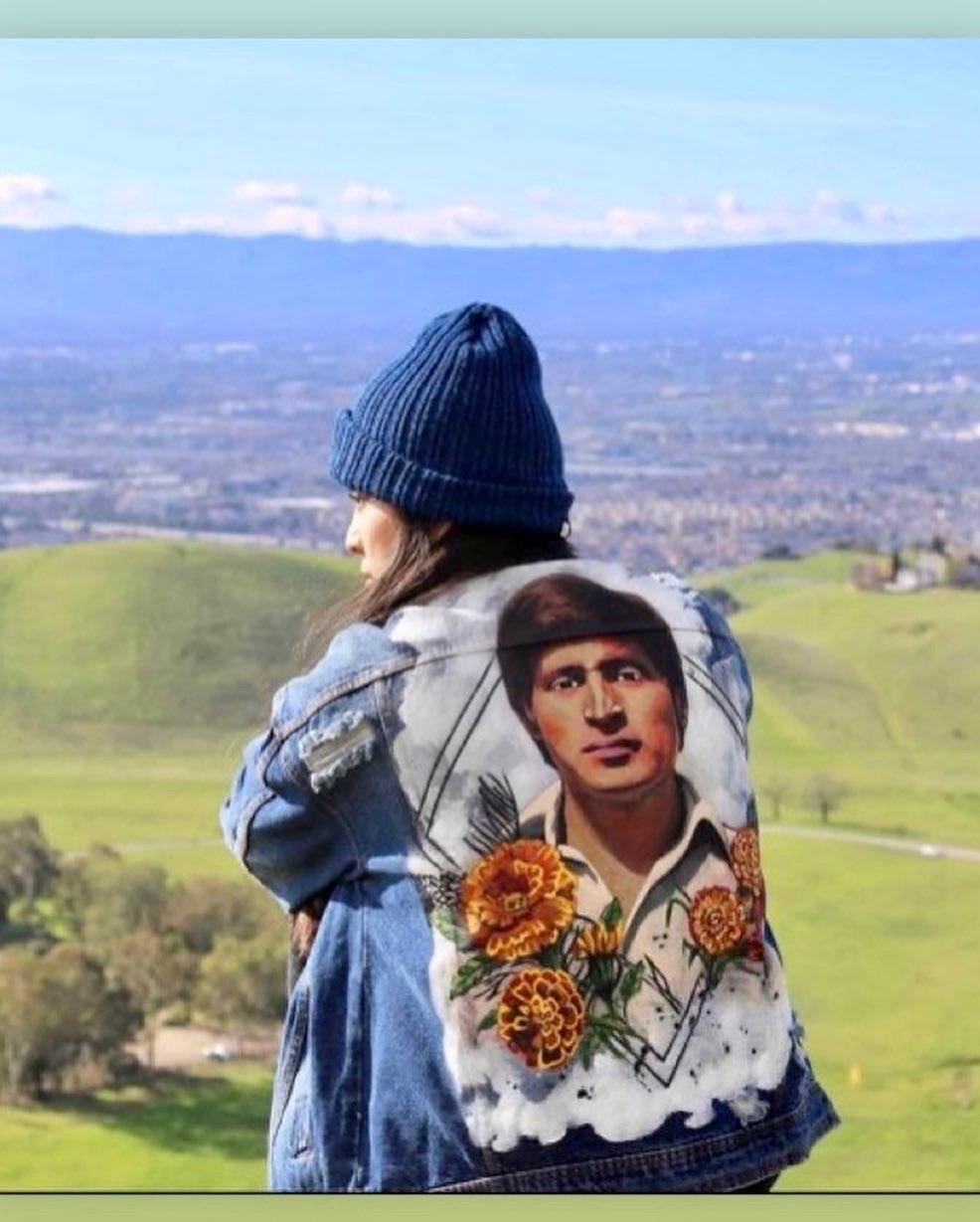 Custom Painted Denim Jacket for Mom – Personalized Mother’s Day Gift – Hand-Painted Portrait Jacket – One-of-a-Kind Fashion